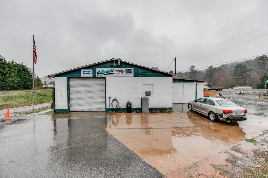 Primary Photo Of 1793 Johnson Rd, Cumming Light Manufacturing For Sale