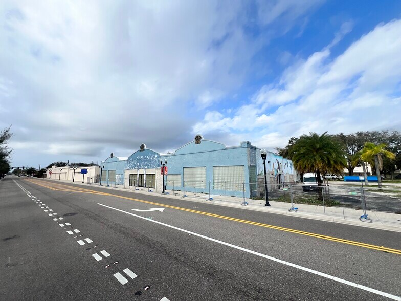 More Photos Of 617 W Central Blvd, Orlando Warehouse For Lease