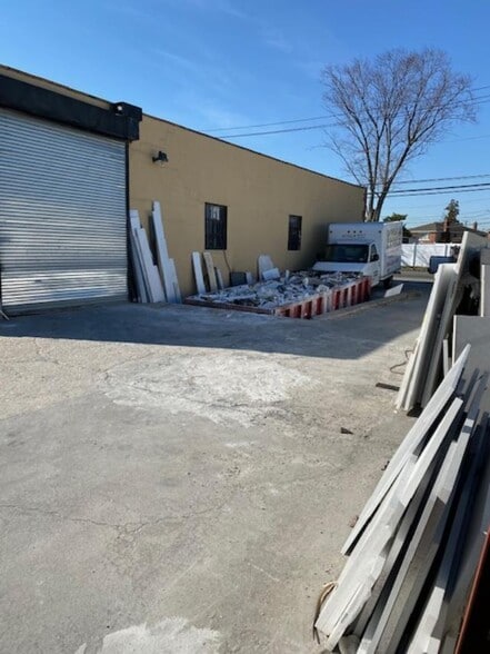 More Photos Of 3295 Royal Ave, Oceanside Warehouse For Sale