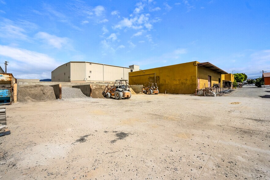 More Photos Of 4417 San Fernando Rd, Glendale Industrial For Sale