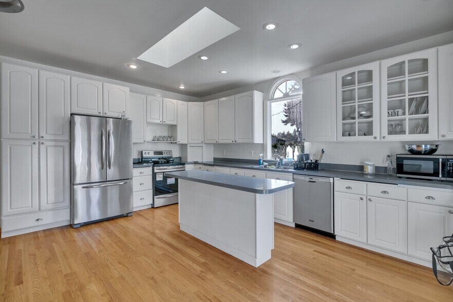 More Photos Of 10709 Woodland Ave E, Puyallup Specialty For Sale