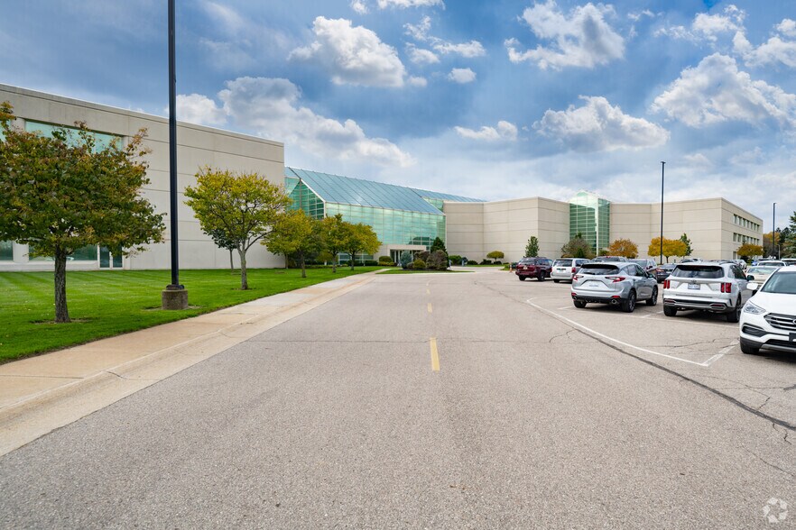More Photos Of 6901 Portage Rd, Portage Office For Sale