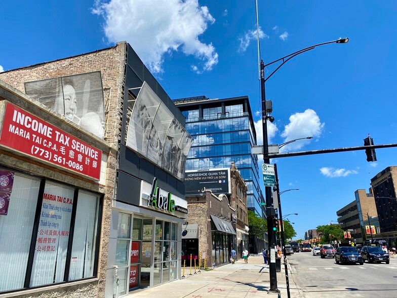 Primary Photo Of 5008 N Broadway St, Chicago Storefront Retail Office For Lease