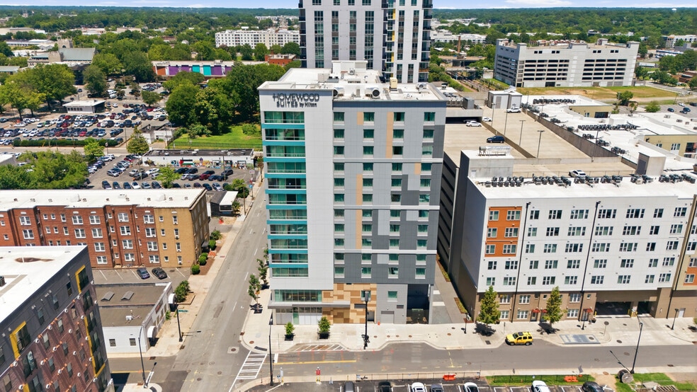 More Photos Of 508 N College St, Charlotte Hotel For Lease