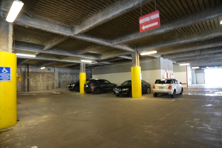 More Photos Of 222 SW Pine St, Portland Apartments For Sale