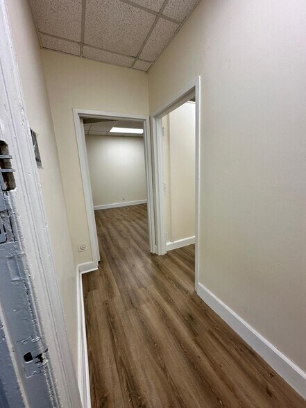 More Photos Of 370 E 149th St, Bronx Office For Lease