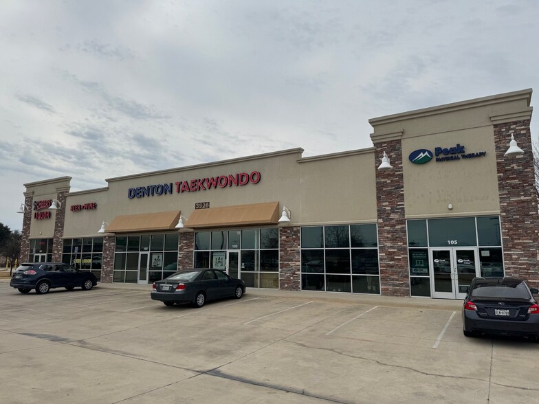 More Photos Of 3926 Teasley Ln, Denton Freestanding For Lease