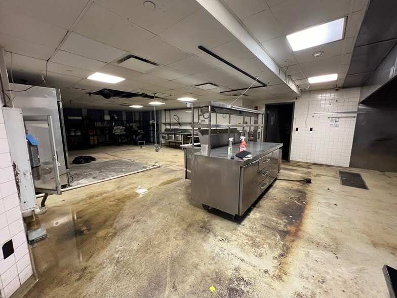 More Photos Of 20 S Broadway, Nyack Storefront Retail Residential For Sale