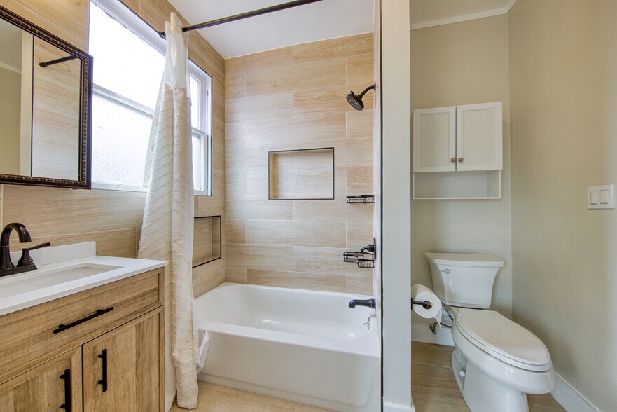 More Photos Of 110 6th Ave, San Francisco Apartments For Sale