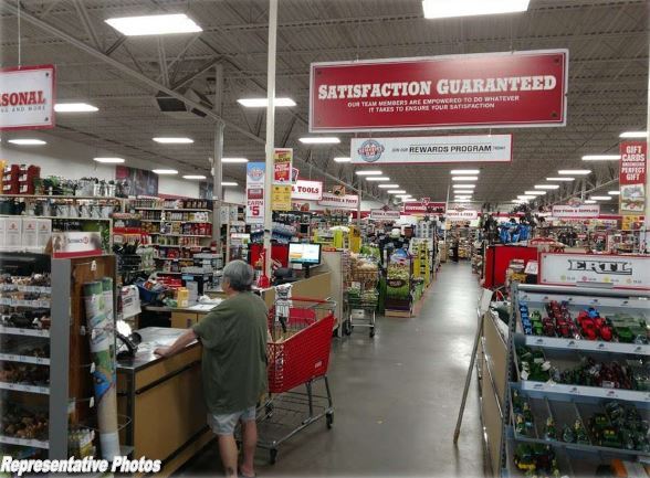 More Photos Of 1026 S Challis St, Salmon Freestanding For Sale