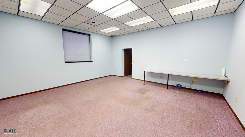 More Photos Of 4030 Simon Rd, Youngstown Manufacturing For Sale