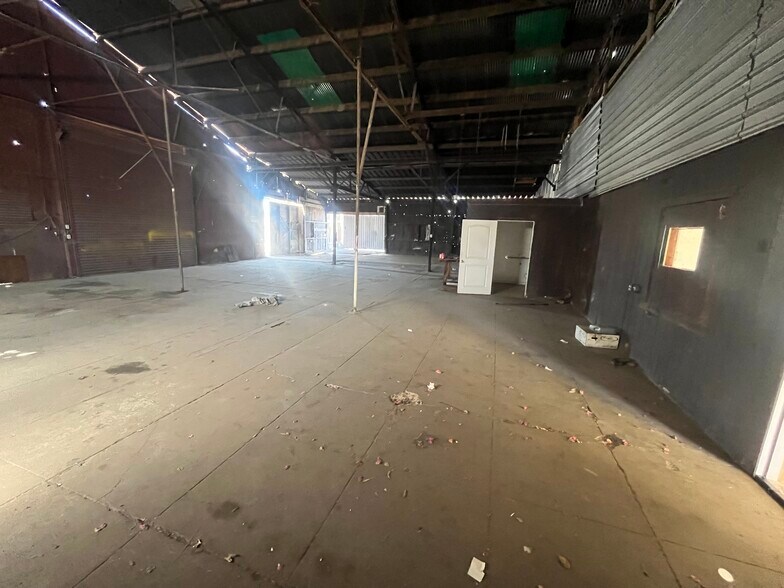 More Photos Of 827 High St, Delano Industrial For Sale