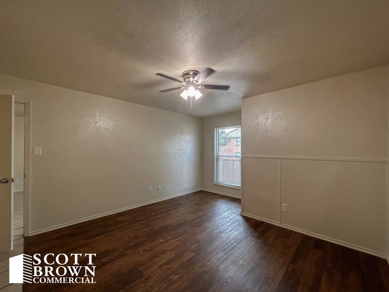 More Photos Of 2431 Stella St, Denton Apartments For Sale