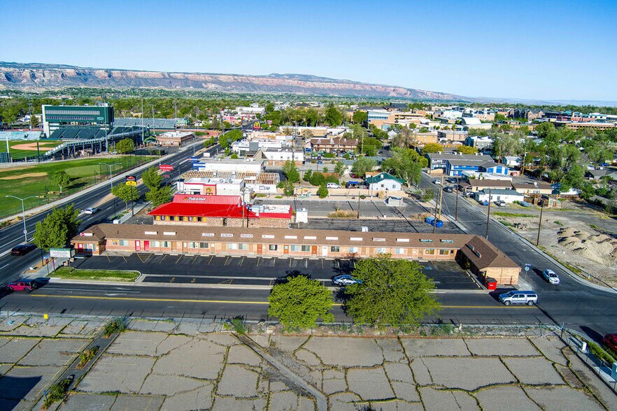 More Photos Of 1460 North Ave, Grand Junction General Retail For Lease