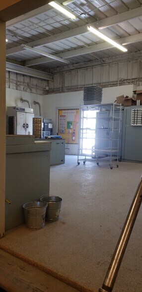 More Photos Of 1230 N Skyline Dr, Idaho Falls Warehouse For Lease