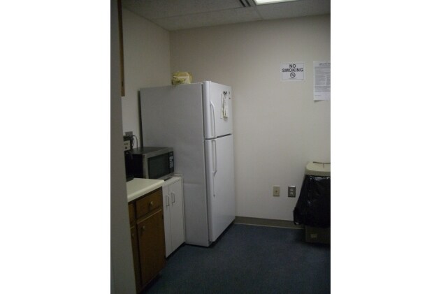 More Photos Of 323 Pine Ave, Albany Office For Lease