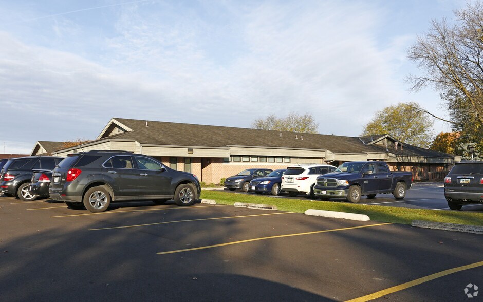 More Photos Of 1140 Independence Ave, Marion Medical For Lease