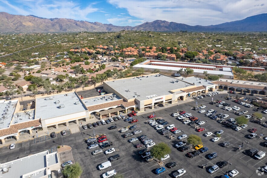 More Photos Of 9095-9185 E Tanque Verde Rd, Tucson General Retail For Lease