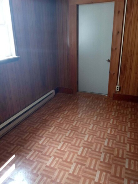 More Photos Of 331 Pleasant St, Berlin Apartments For Sale