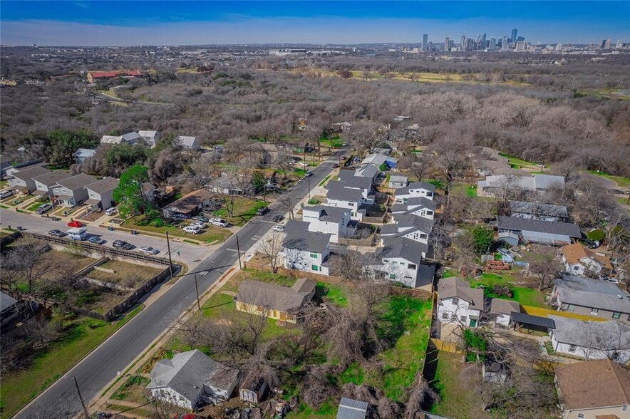 More Photos Of 6106 Ponca St, Austin Land For Sale