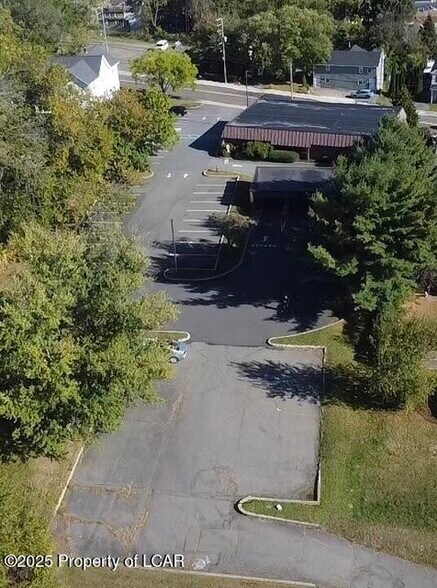 More Photos Of 14 N Main St, Plains Bank For Sale