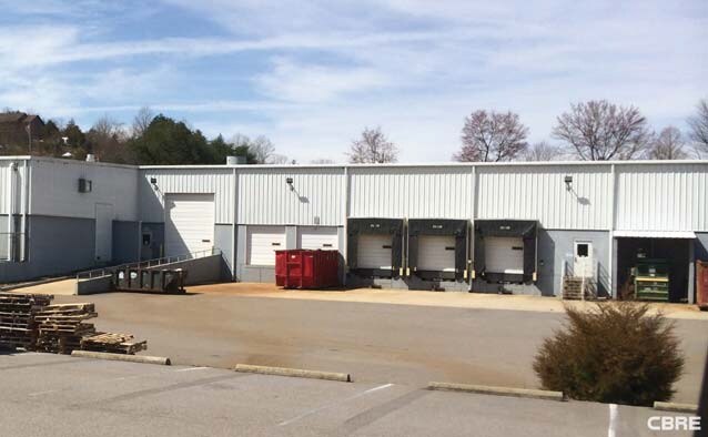 More Photos Of 324 Industrial Park Rd, Franklin Manufacturing For Lease