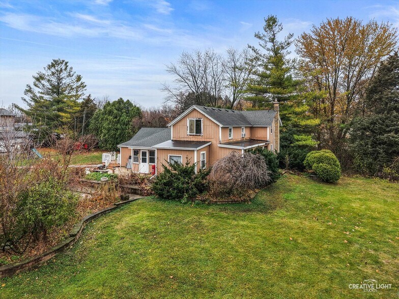 More Photos Of 3711 W Algonquin Rd, Algonquin Flex For Sale