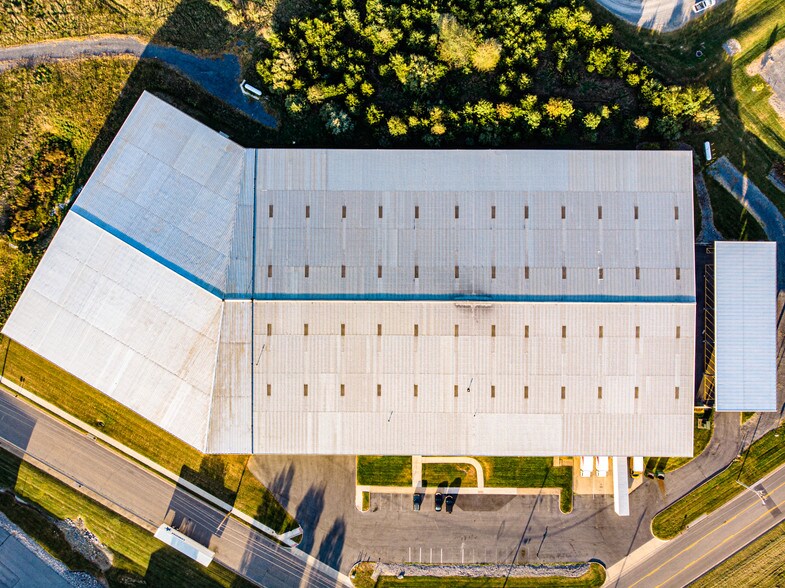 More Photos Of 880 Acorn Dr, Harrisonburg Distribution For Lease