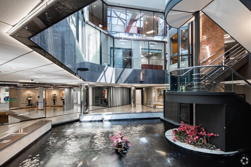 More Photos Of 1100 Cornwall Rd, South Brunswick Medical For Lease