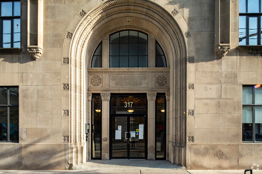 More Photos Of 317 Adelaide St W, Toronto Office For Lease