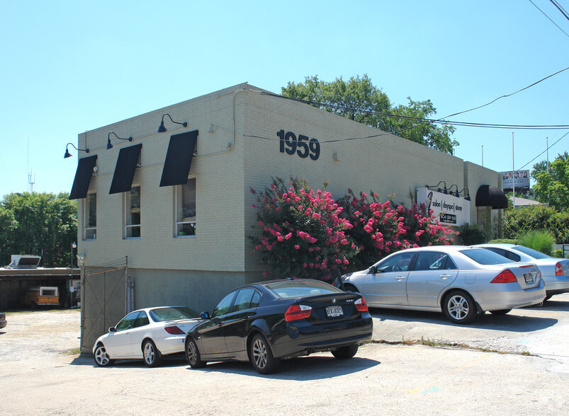 Primary Photo Of 1959 Piedmont Rd NE, Atlanta Flex For Lease