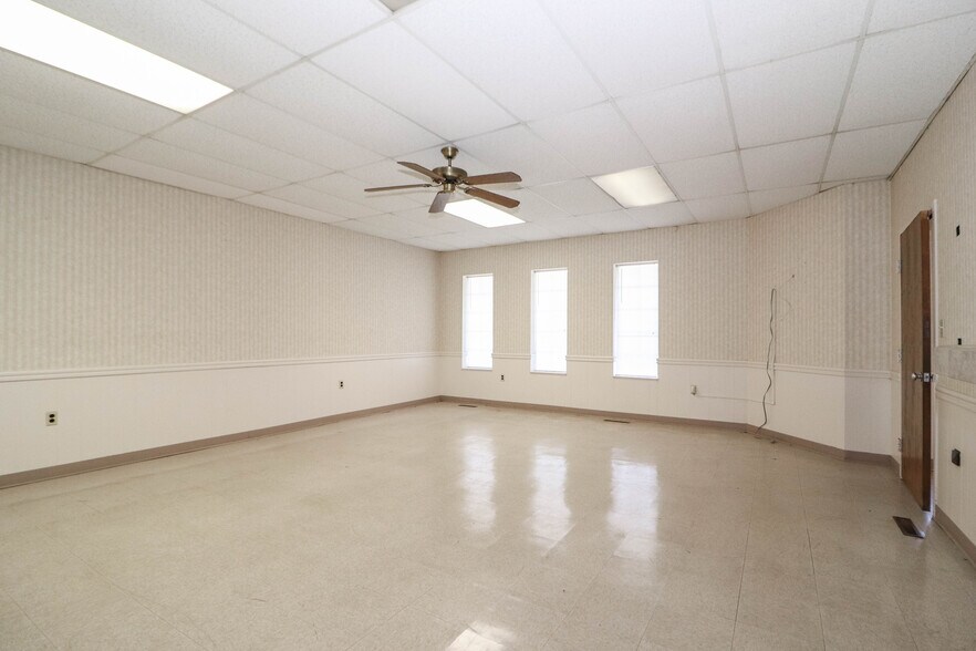 More Photos Of , Rockwell Medical For Lease