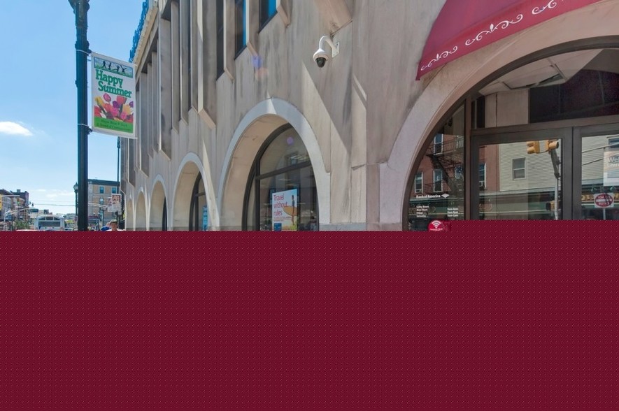 More Photos Of 3109 Bergenline Ave, Union City Bank For Lease