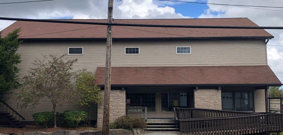 Primary Photo Of 6 Wierk Ave, Liberty Office For Lease