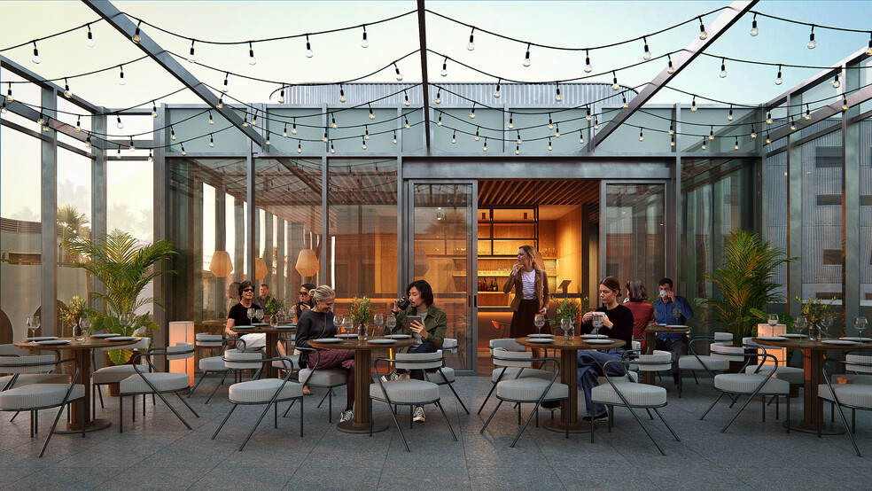More Photos Of 78 Market, Venice Restaurant For Lease
