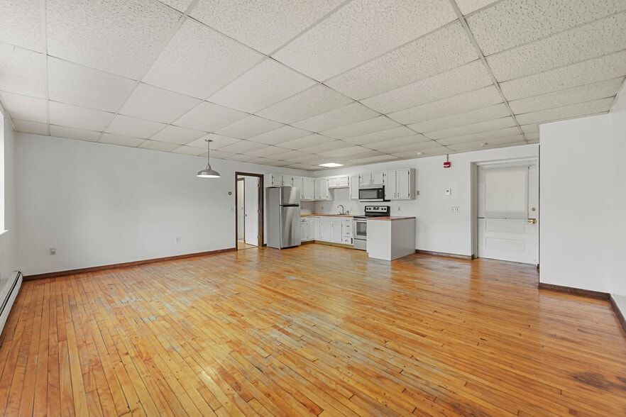 More Photos Of 55 Crystal St, Lenox Dale Apartments For Sale