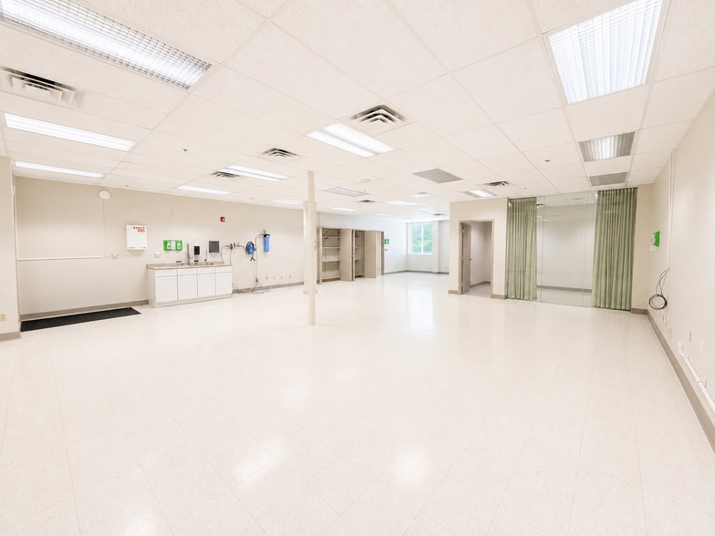 More Photos Of 3320 Perimeter Hill Dr, Nashville Office For Lease