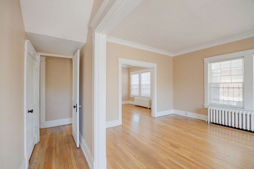 More Photos Of 195 Angelus St, Memphis Multifamily For Sale