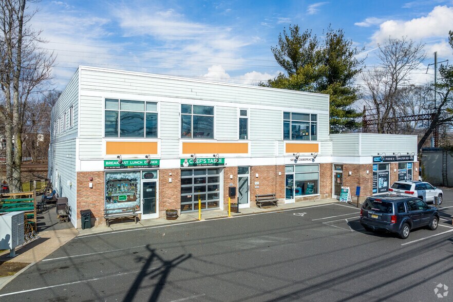 More Photos Of 1132-1140 Post Rd, Fairfield Office For Lease