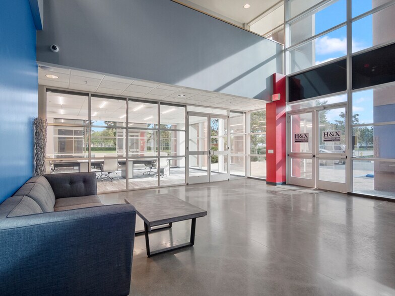 More Photos Of 8900 Research Dr, Irvine Research And Development For Lease