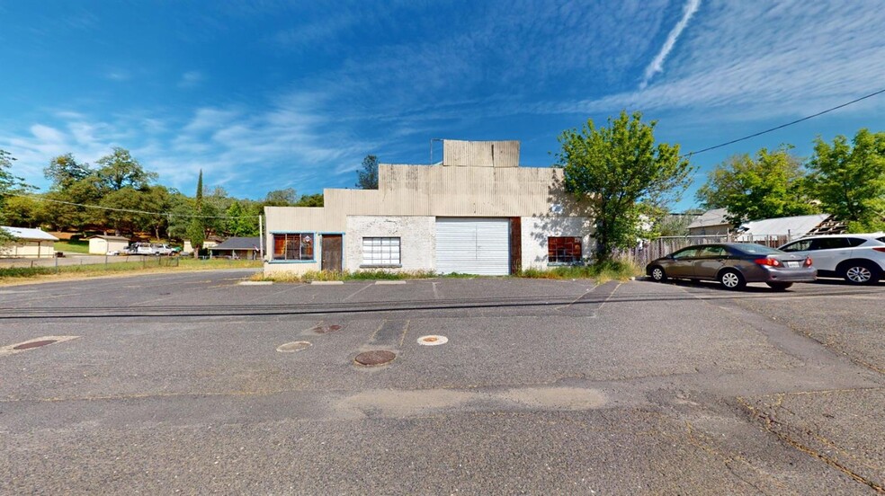 Primary Photo Of 20688 N Sunshine Rd, Sonora General Retail For Sale