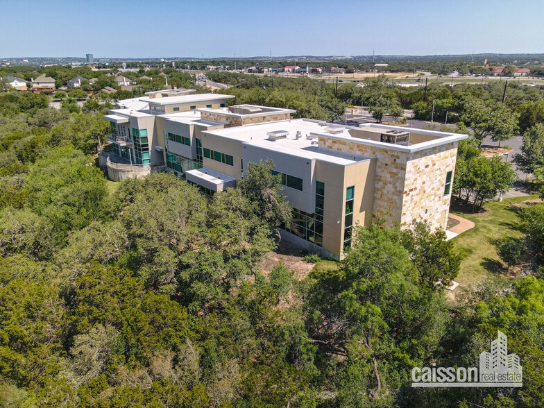 More Photos Of 17339 Redland Rd, San Antonio Office For Lease