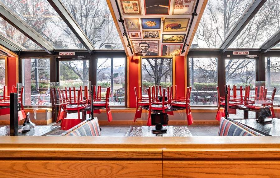 More Photos Of 211 W Parkcenter Blvd, Boise Restaurant For Sale