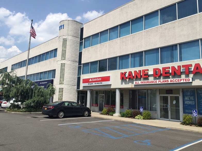 More Photos Of 1111 Broadhollow Rd, Farmingdale Medical For Lease