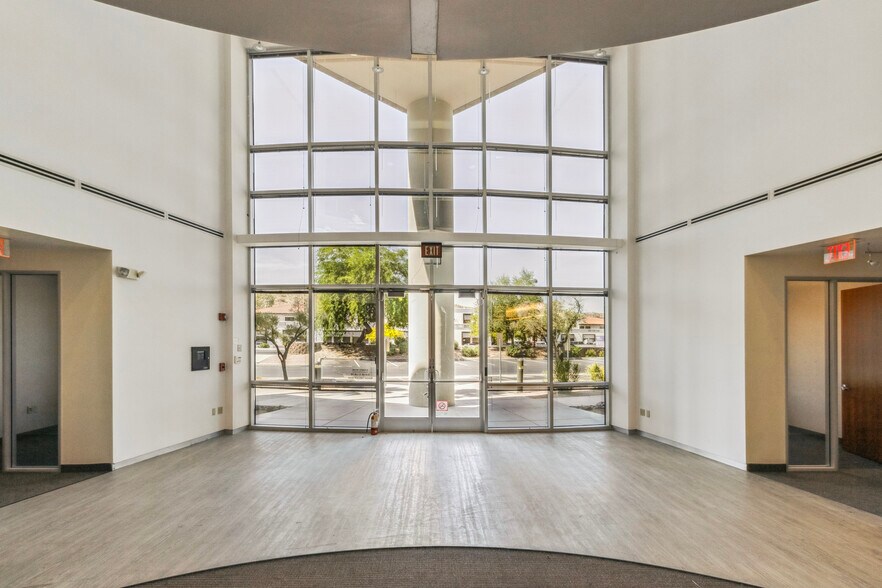More Photos Of 8211 S 48th St, Phoenix Office For Sale