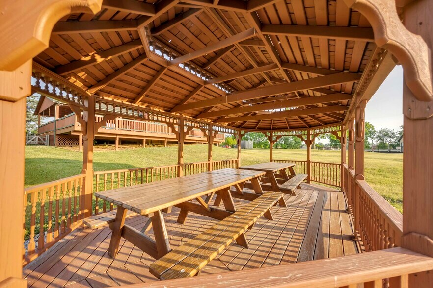 More Photos Of 3521 Sullivan Trl, Easton General Retail For Sale