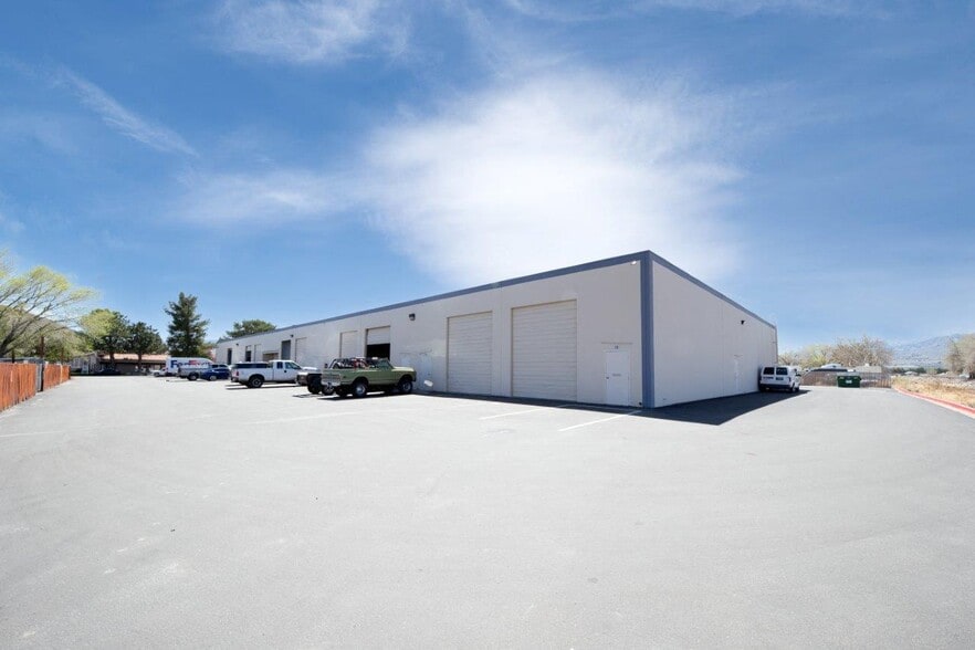 More Photos Of 5325 Louie Ln, Reno Warehouse For Lease