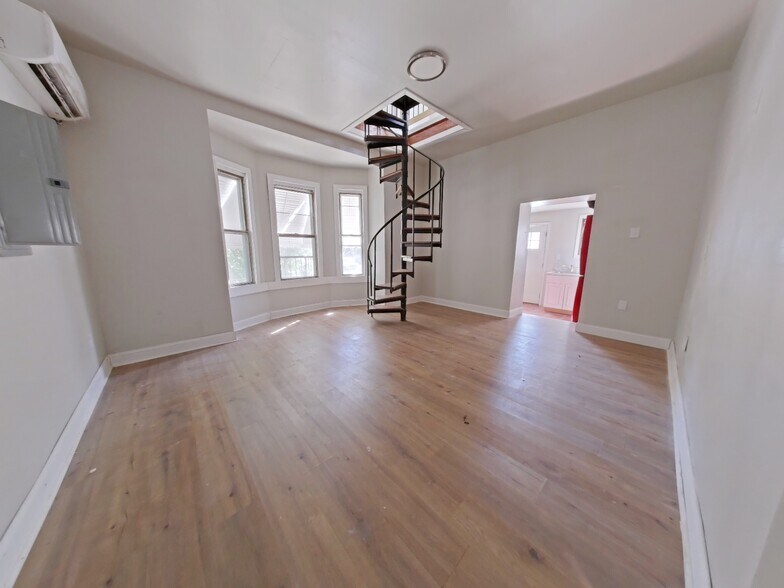 More Photos Of 5331 Wayne Ave, Philadelphia Apartments For Sale