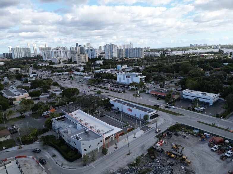 More Photos Of 18651 NE 24th Pl, Miami Storefront Retail Residential For Sale