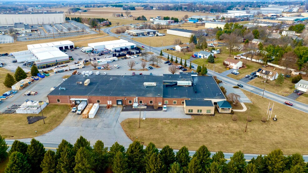 More Photos Of 1195 Ivy Dr, Lancaster Manufacturing For Lease